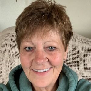 Meet your Posher, Carol